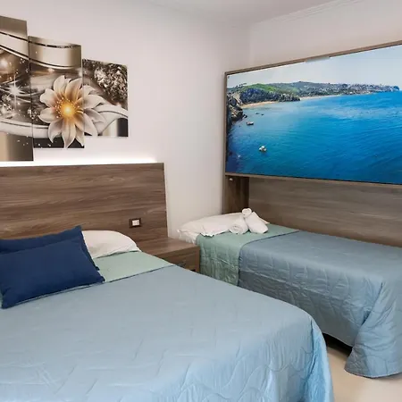 Mary VI Rooms Peschici Exterior photo